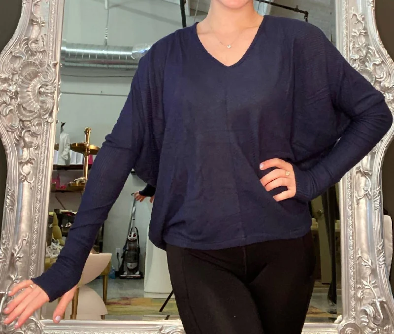 Take Advantage Batwing Lounger Top in Navy