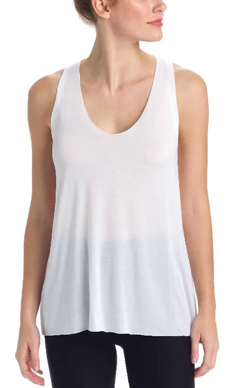 Super Deal Covet Racerback Tank Top In White