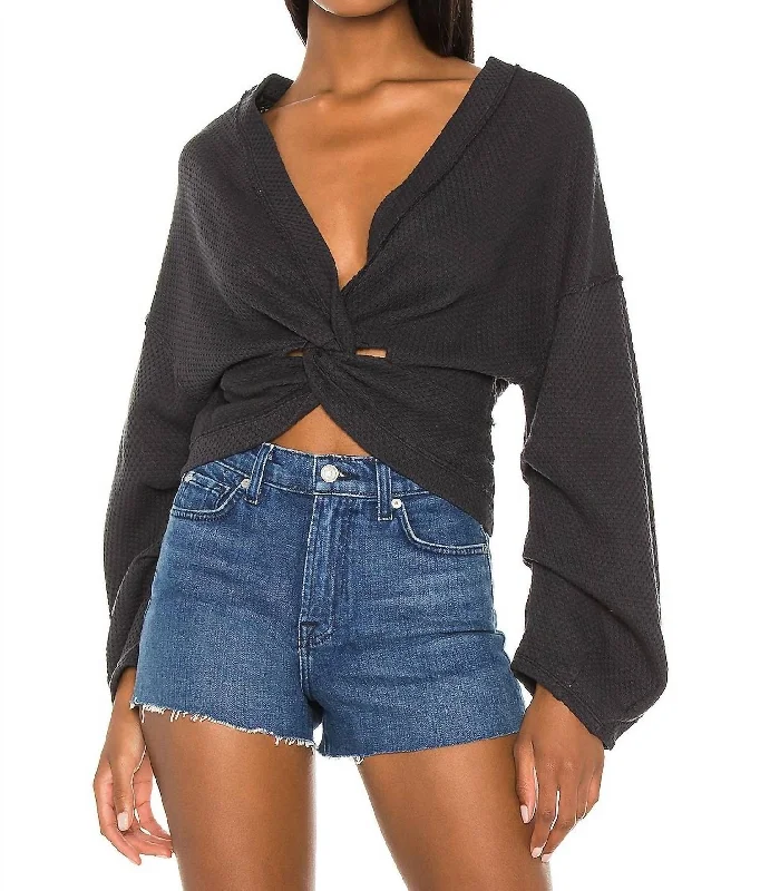 Deal Zone Fall For You Tee In Black