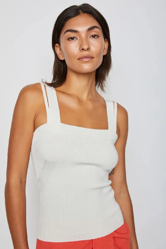 Hot Deal Ren Top in Creme