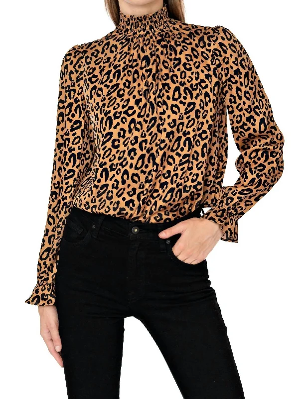 Exclusive Offers Stella Top In Kitty Cat Dreamer