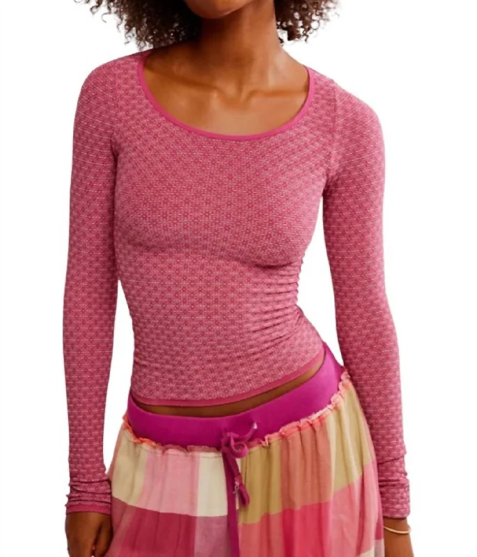 Hurry In Love Letter Top In Glass Roses