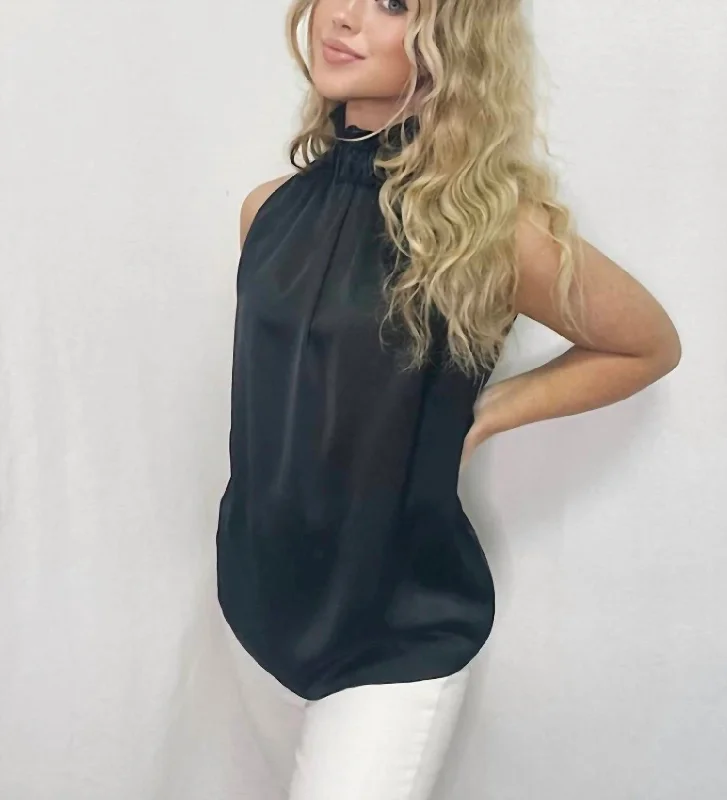 Amazing Deals Mock Neck In Black