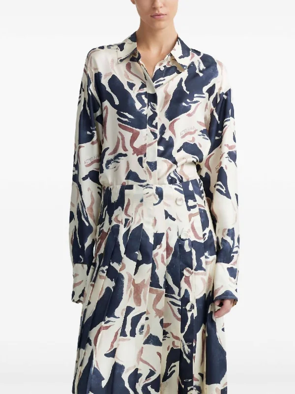 Limited Edition Patricia Printed Twill Top In Black