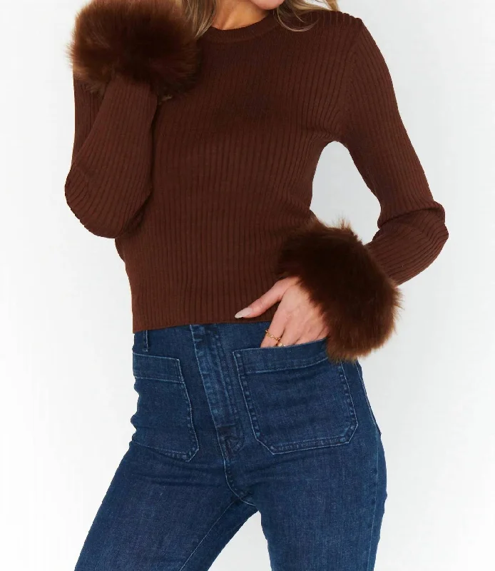 Price Slash Ribbed Top With Faux Fur In Chocolate