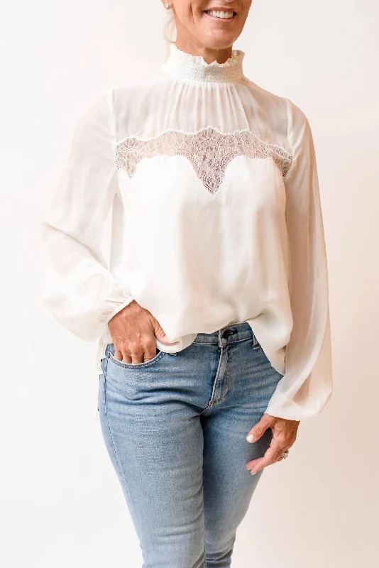Must-Have Deals Siga Blouse In White