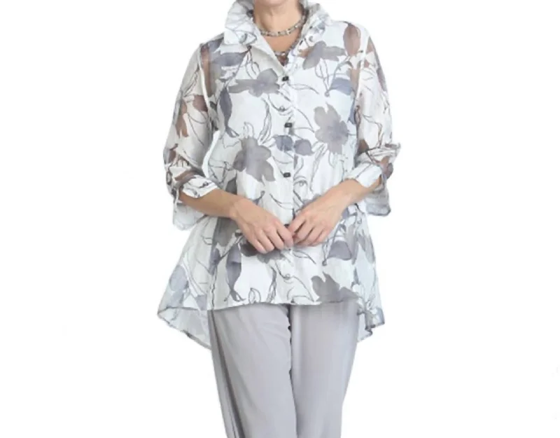 Hot Deal The Magic Top In White Floral