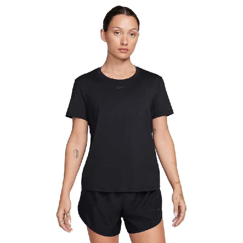 Price Smash Women's Nike One Classic Dri-Fit Short Sleeve Top - Black