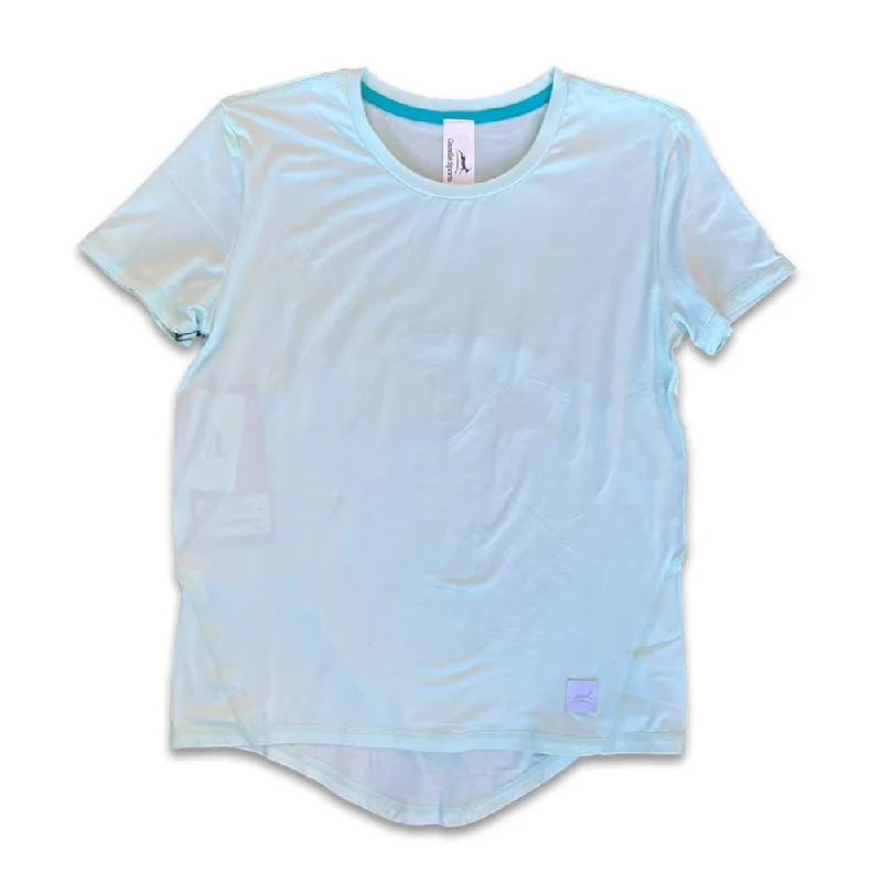 Bonus Savings Women's Performance Tech Short Sleeve - Heather Skylight/White Woven Square Patch w/ Light Grey Gazelle