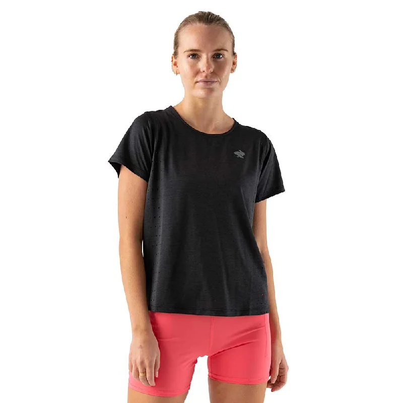 Take Advantage Women's Race Pace Tee - Black